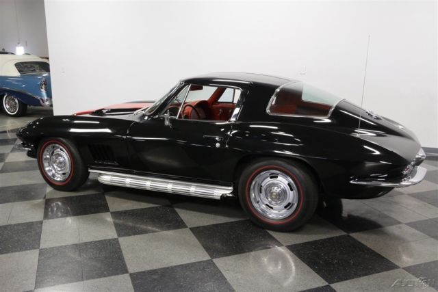 1967 Black Chevrolet Corvette