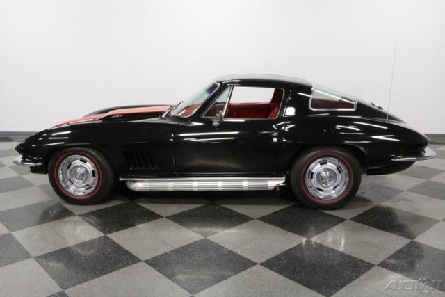 1967 Black Chevrolet Corvette
