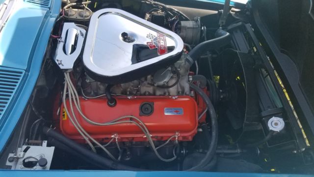 1967 Blue Chevrolet Corvette Coupe