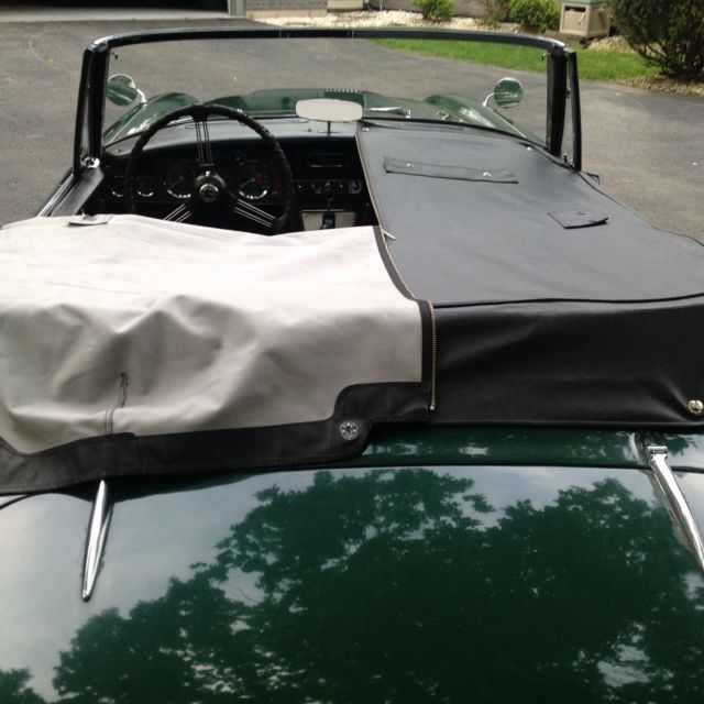 1967 Green Austin Healey 3000 Convertible