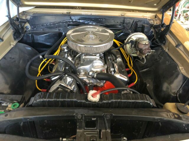 1967 Gold Chevrolet Chevelle Coupe