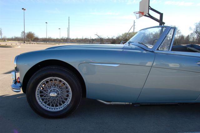 1967 Blue Austin Healey 3000 Convertible