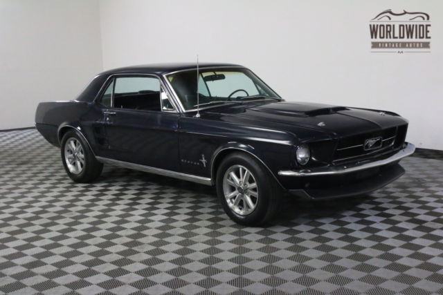 1967 Blue Ford Mustang