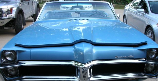 1967 Blue Pontiac Bonneville Convertible