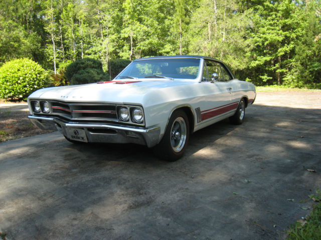 1967 White Buick Other