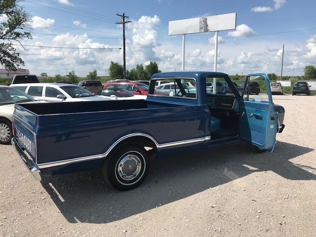1967 Blue Chevrolet C-10 Standard Cab Pickup