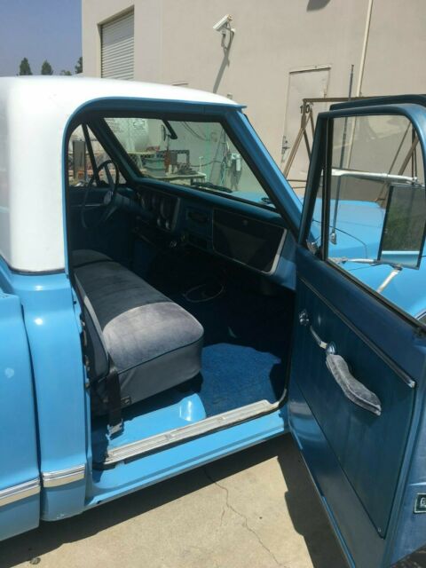 1967 Blue Chevrolet C-10