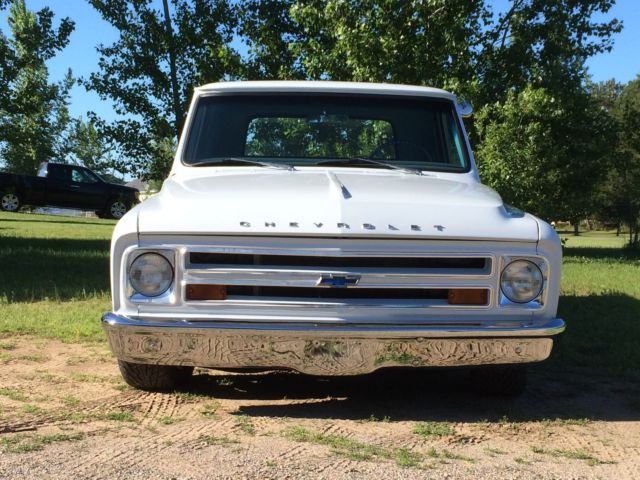 1967 White Chevrolet C-10