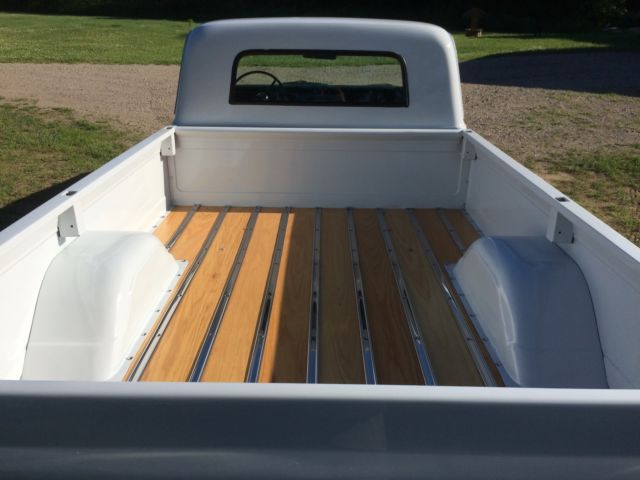 1967 White Chevrolet C-10