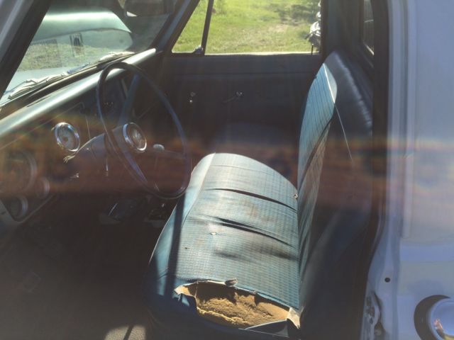 1967 White Chevrolet C-10