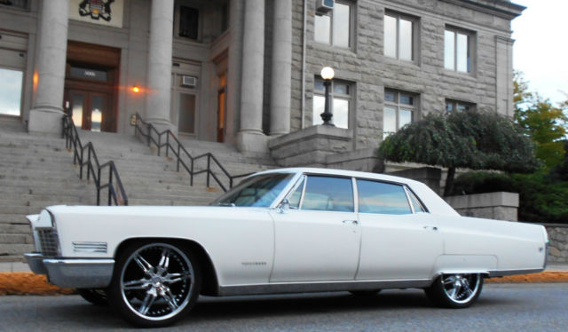1967 Cadillac Fleetwood
