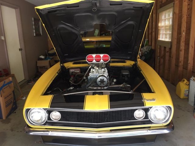 1967 Yellow Chevrolet Camaro
