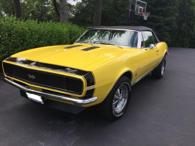 1967 Yellow Chevrolet Camaro Con