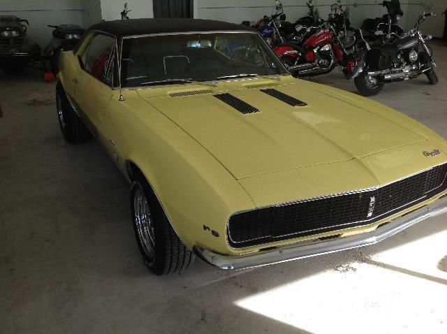 1967 Yellow Chevrolet Camaro Coupe