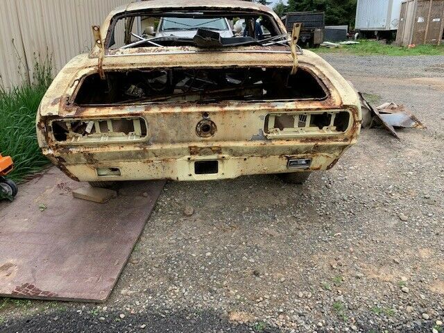 1967 Yellow Chevrolet Camaro Coupe