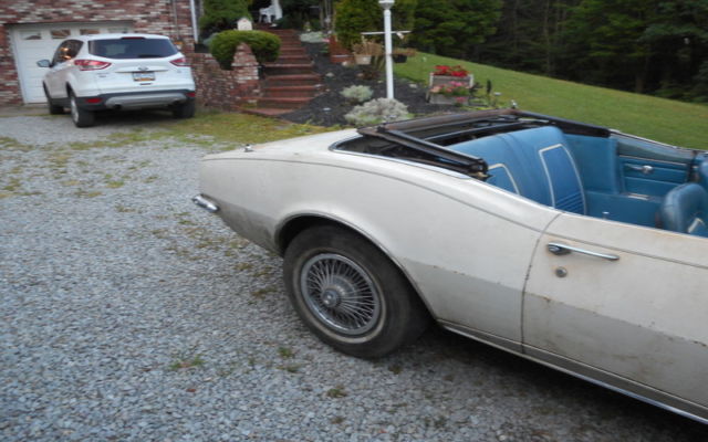 1967 White Chevrolet Camaro Convertible