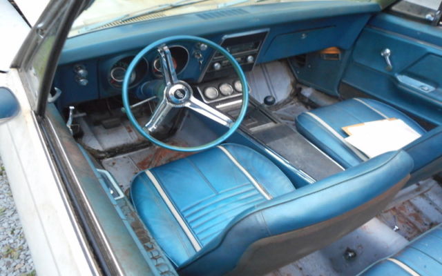 1967 White Chevrolet Camaro Convertible