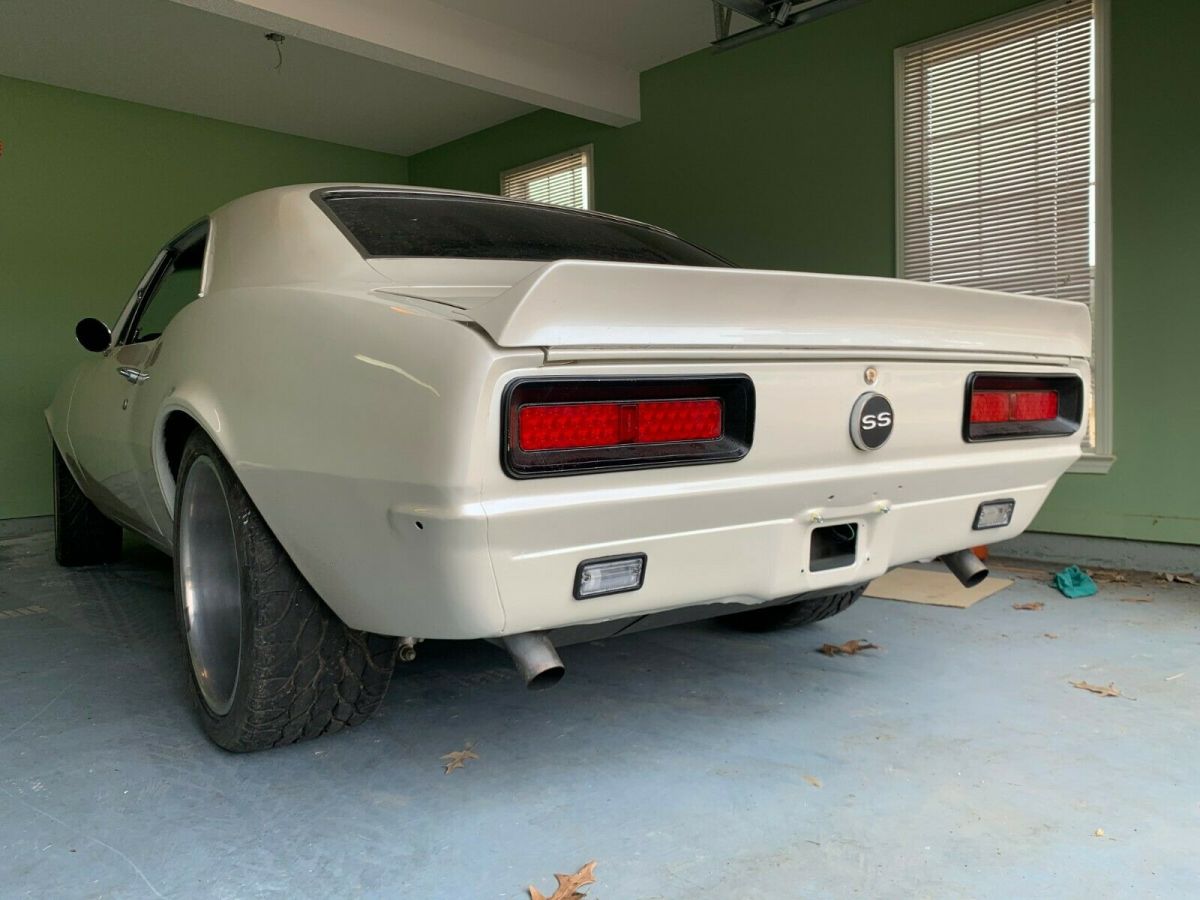 1967 White Chevrolet Camaro Coupe