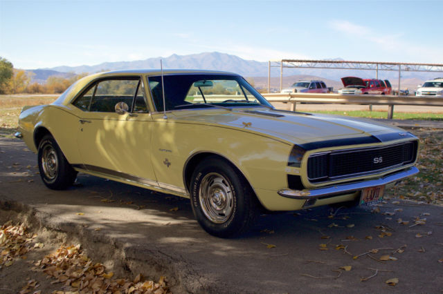 1967 Butternut Yello Chevrolet Camaro Coupe