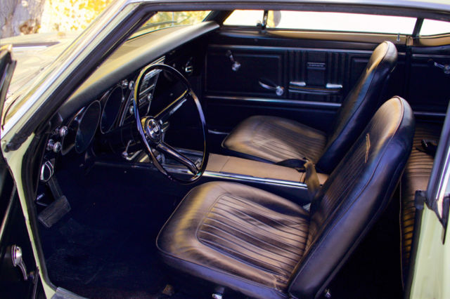 1967 Butternut Yello Chevrolet Camaro Coupe