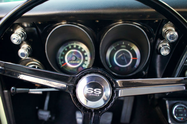 1967 Butternut Yello Chevrolet Camaro Coupe