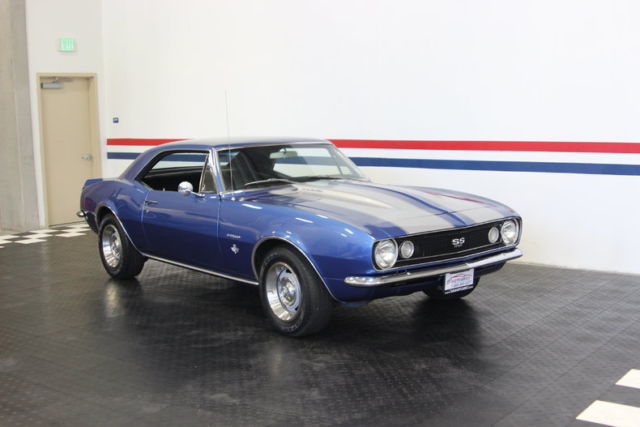 1967 Blue Chevrolet Camaro --