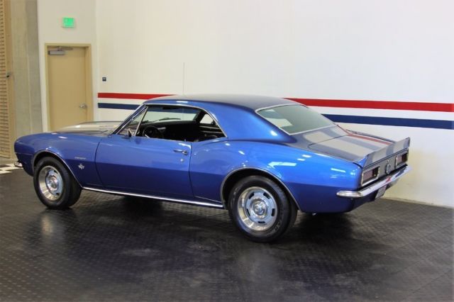 1967 Blue Chevrolet Camaro --