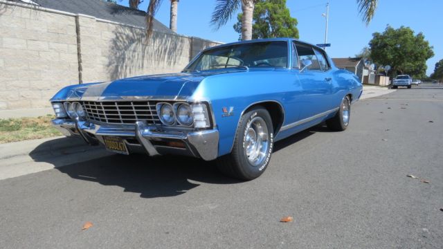 1967 Blue Chevrolet Capriceold Coupe