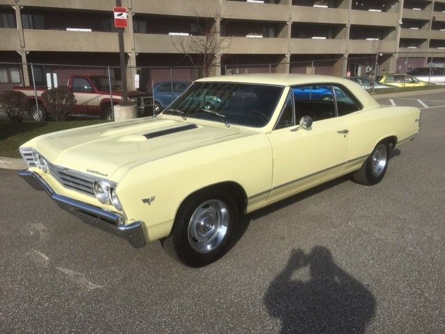 1967 BUTTERNUT YELLOW Chevrolet Chevelle Coupe