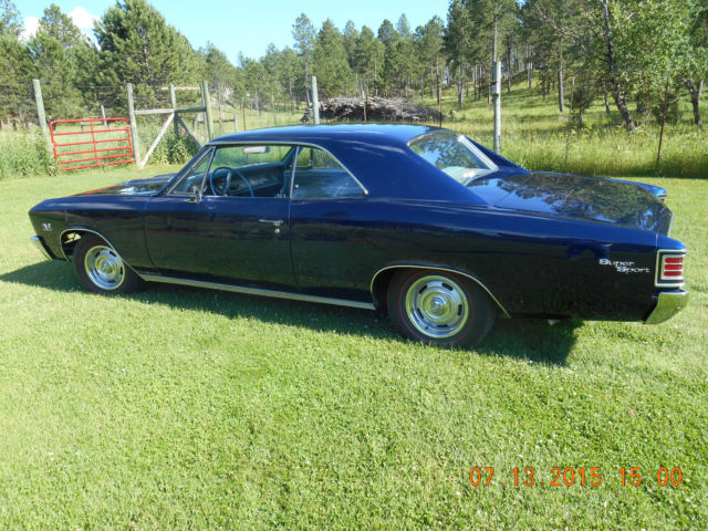 1967 Blue Chevrolet Chevelle Coupe