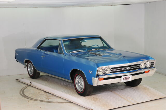 1967 Blue Chevrolet Chevelle 2 Dr