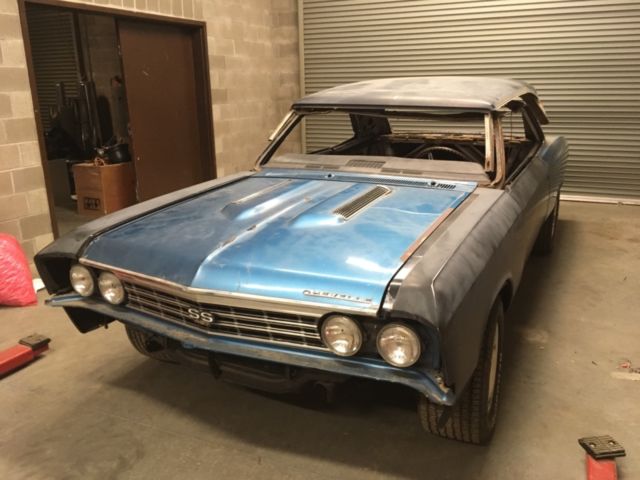 1967 Blue Chevrolet Chevelle Coupe