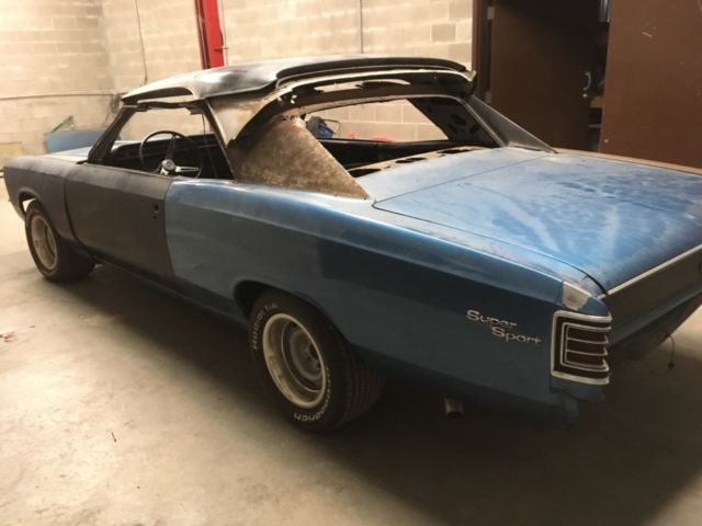1967 Blue Chevrolet Chevelle Coupe