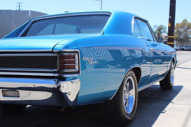 1967 Blue Chevrolet Chevelle Coupe