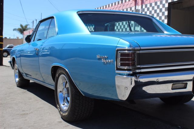 1967 Blue Chevrolet Chevelle Coupe