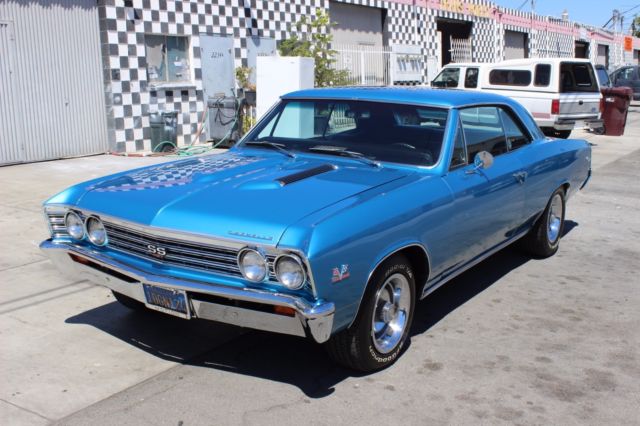 1967 Blue Chevrolet Chevelle Coupe