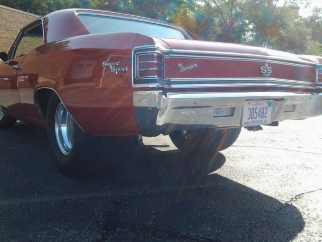 1967 RED Chevrolet Chevelle Coupe