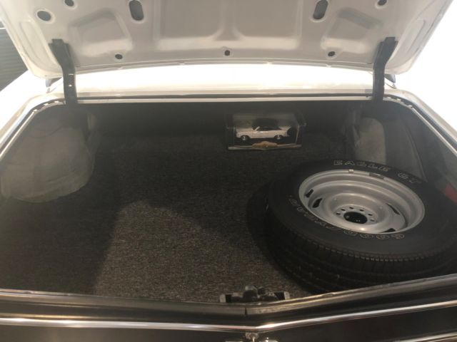 1967 White Chevrolet Chevelle Coupe