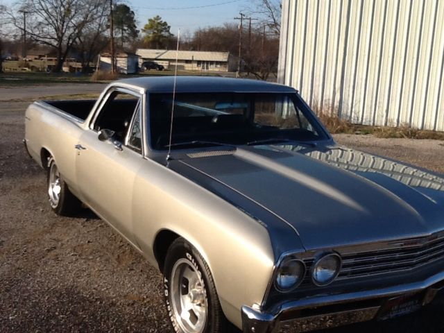 1967 Silver Chevrolet El Camino