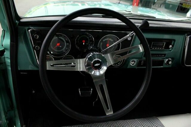 1967 Aqua Chevrolet C-10 --