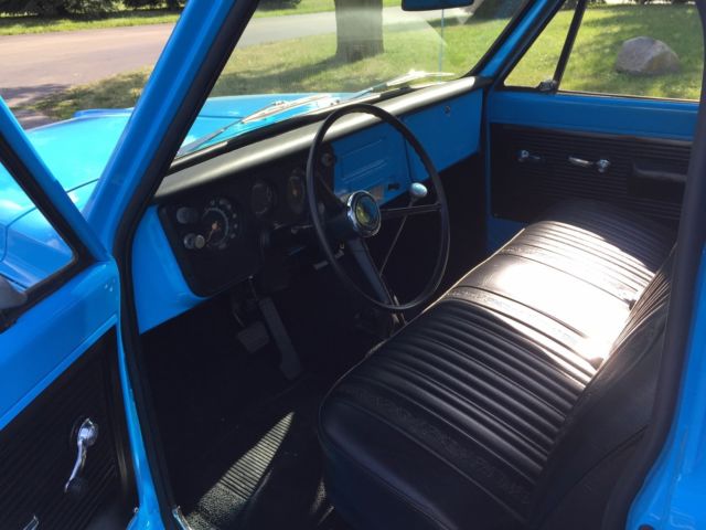 1967 Blue Chevrolet C-10 Pickup