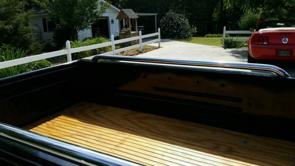 1967 Green Chevrolet C-10 Standard Cab Pickup