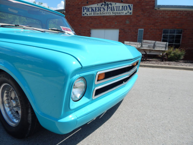 1967 Blue Chevrolet C-10 Standard Cab Pickup
