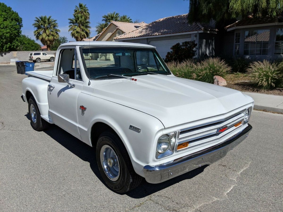 1967 White Chevrolet C-10 Standard Cab Pickup