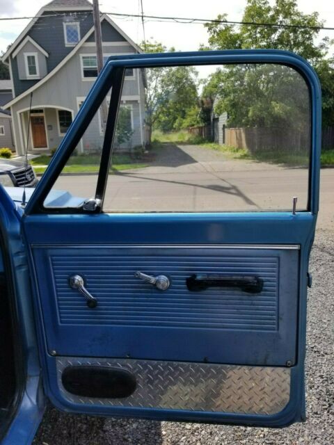 1967 Blue Chevrolet C-10 Standard Cab Pickup