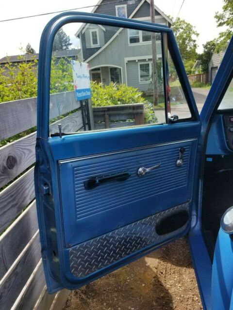 1967 Blue Chevrolet C-10 Standard Cab Pickup