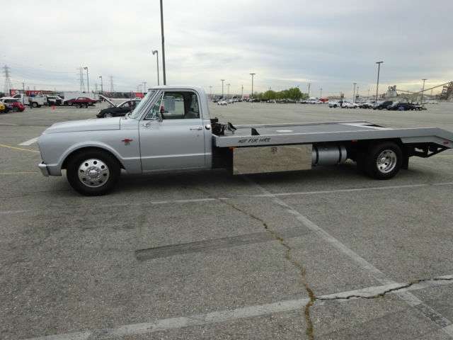 1967 White Chevrolet Car Hauler Reg. Cab