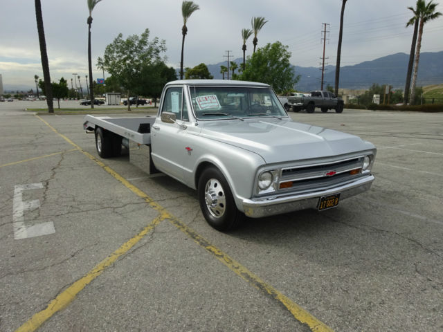 1967 White Chevrolet Car Hauler Reg. Cab