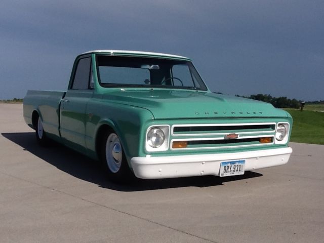 1967 Green Chevrolet C-10 Pickup