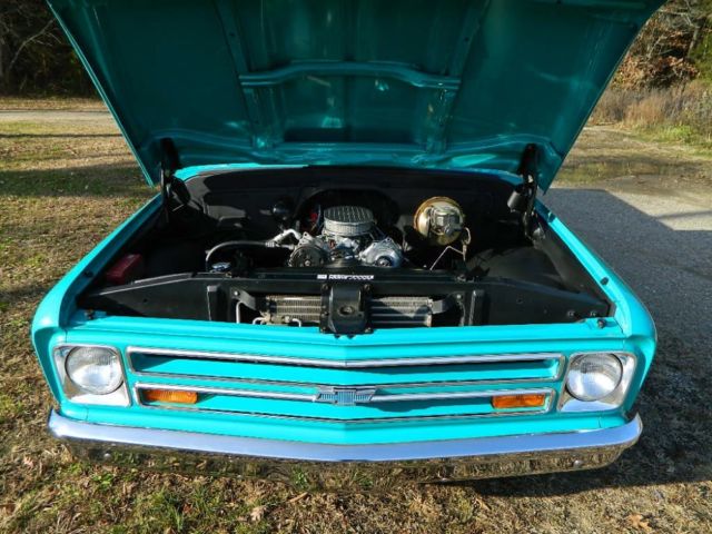 1967 Teal Chevrolet C-10 Standard Cab Pickup
